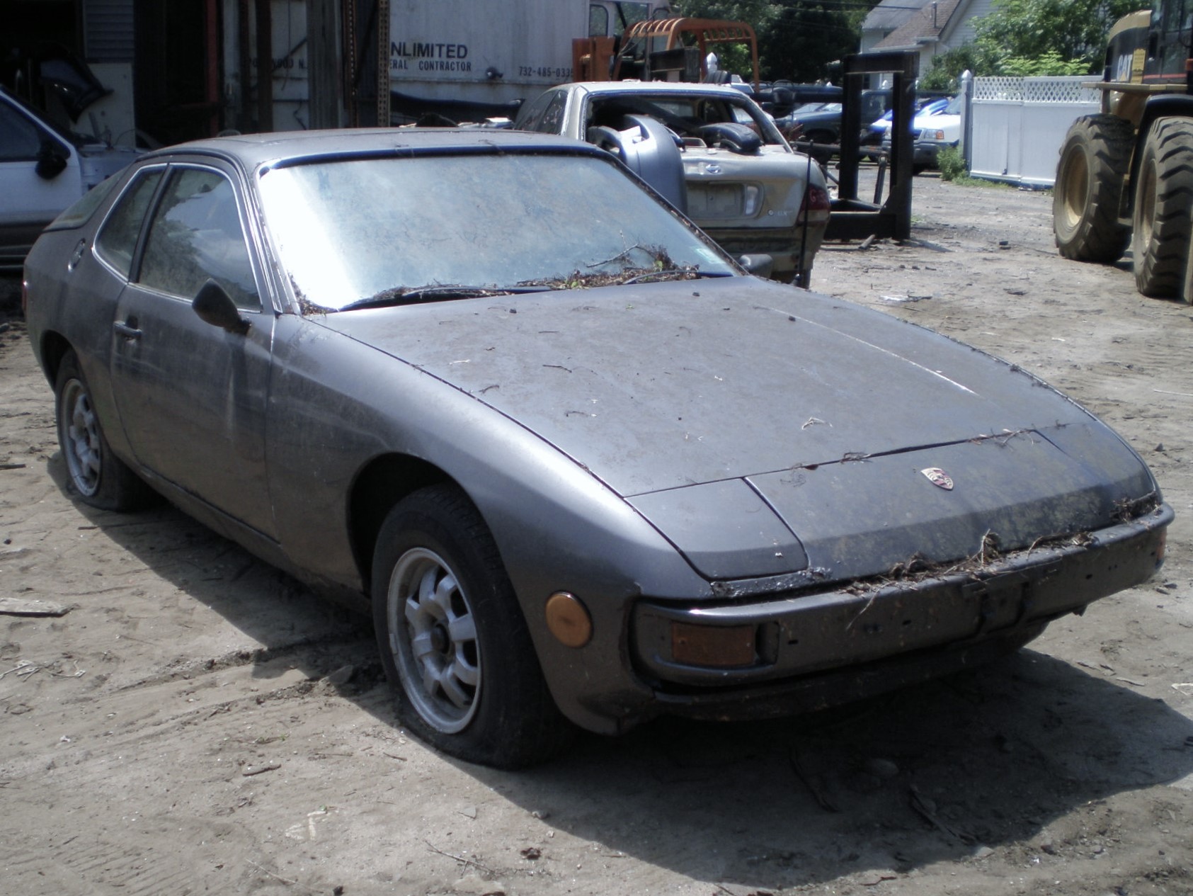 Parting Out 1978 Porsche 924 MT RWD H-25