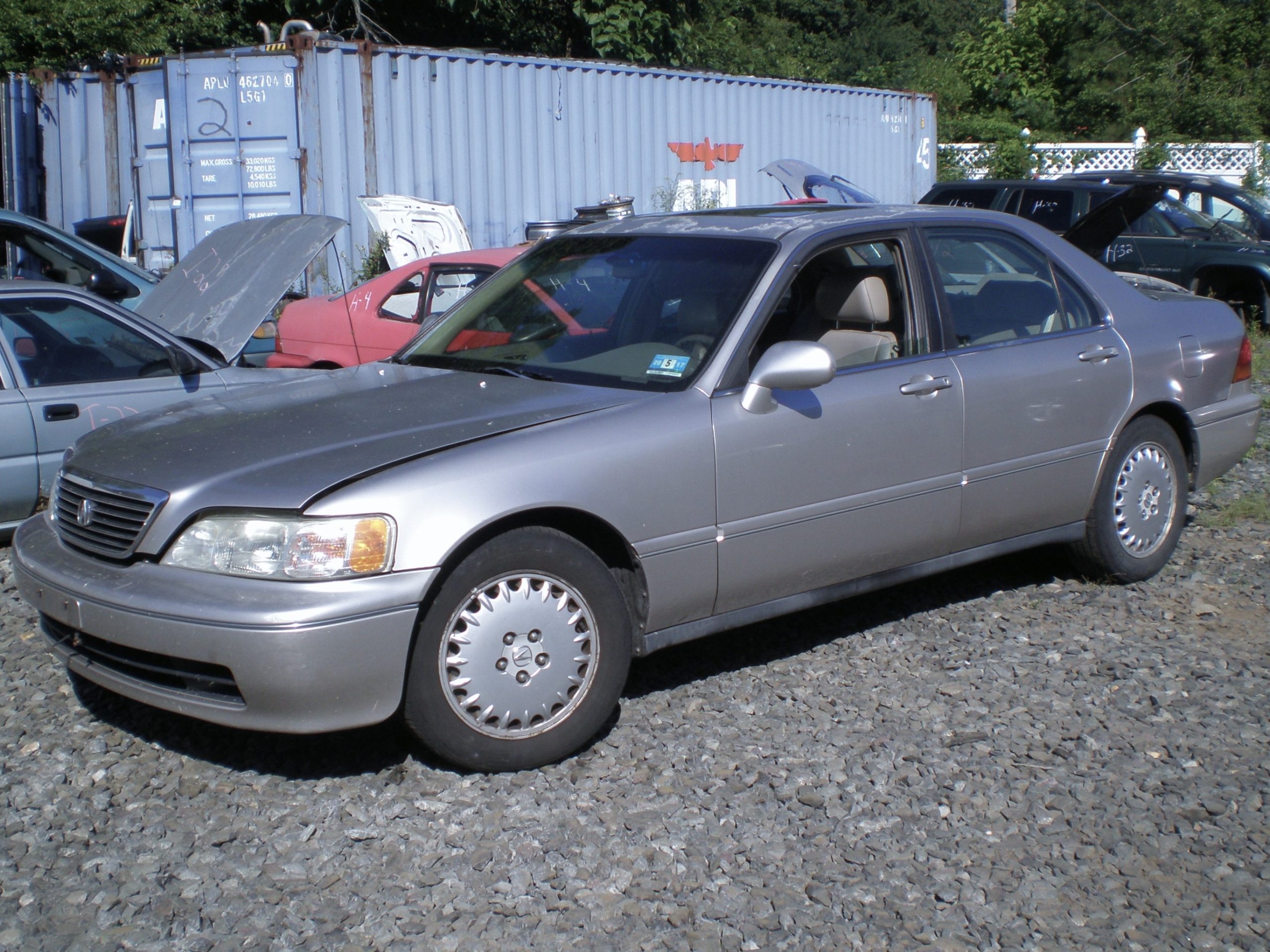 Parting Out 1996 Acura RL 3.5 Sedan I-56