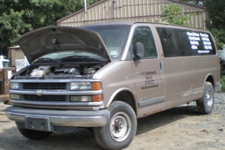 Parting Out 2002 CHEVY EXPRESS
