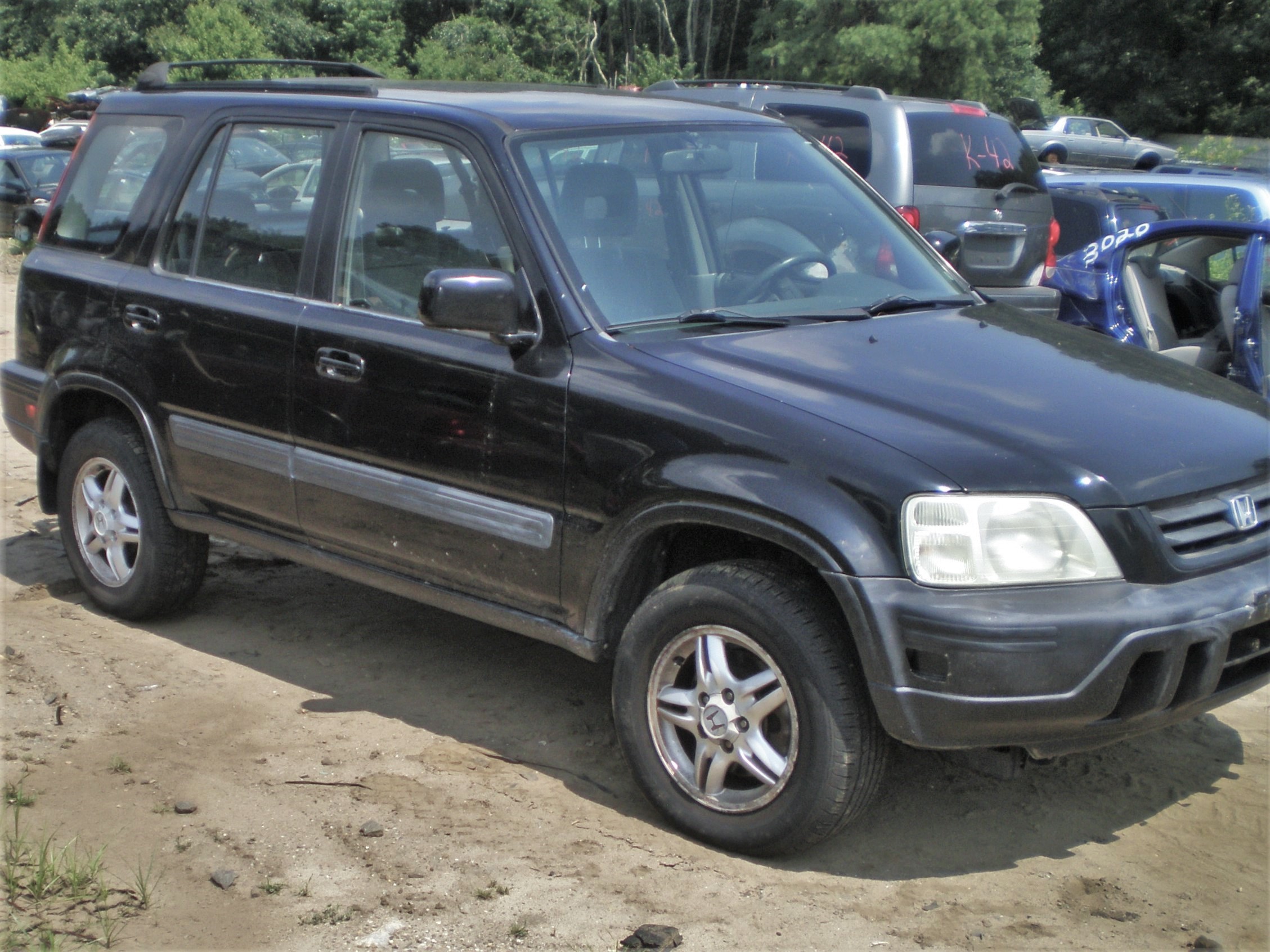 Parting Out 1998 Honda CRV EX 4WD K-47