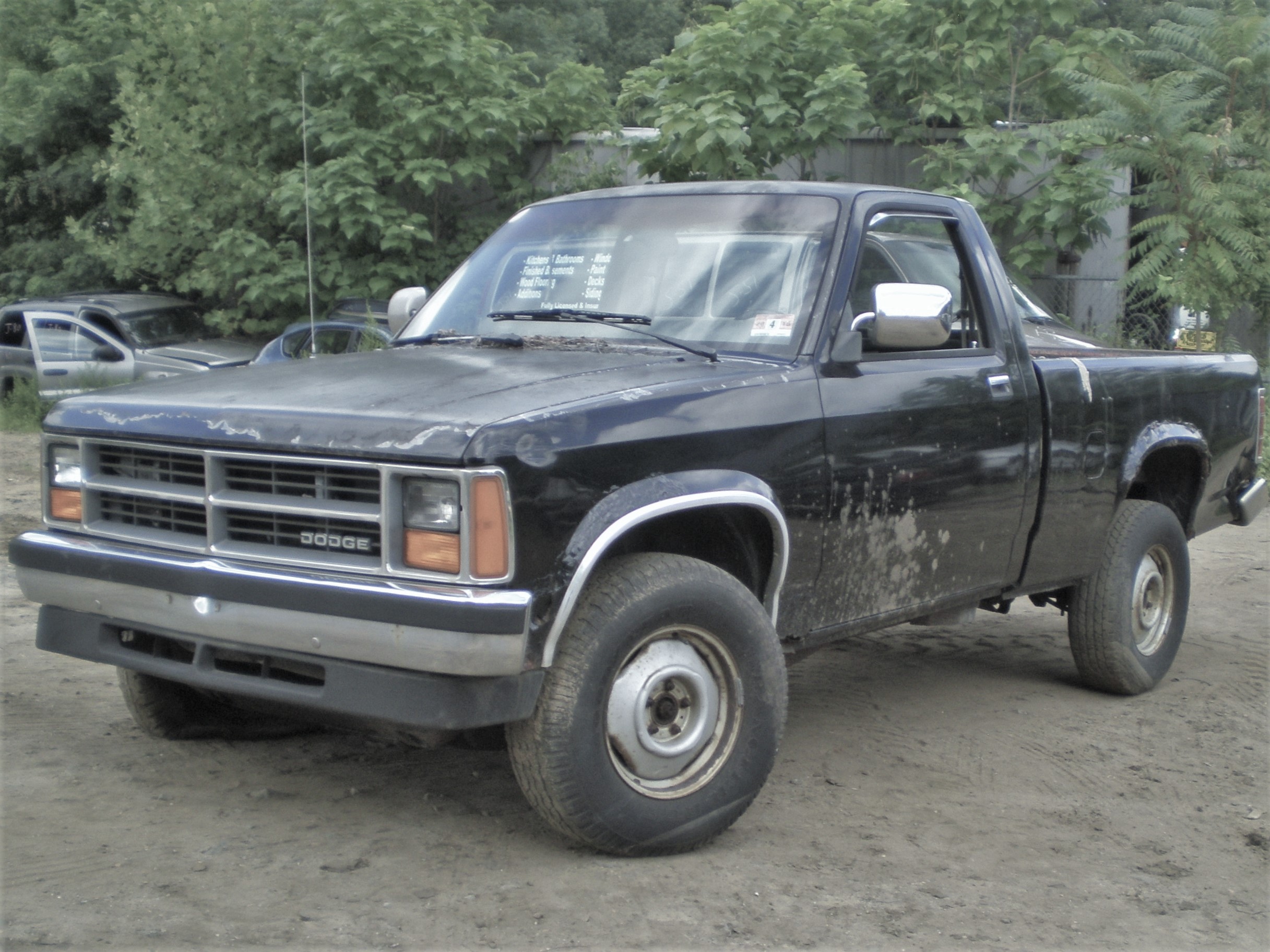 Parting Out 1987 Dodge Dakota 2Dr 4WD K-33