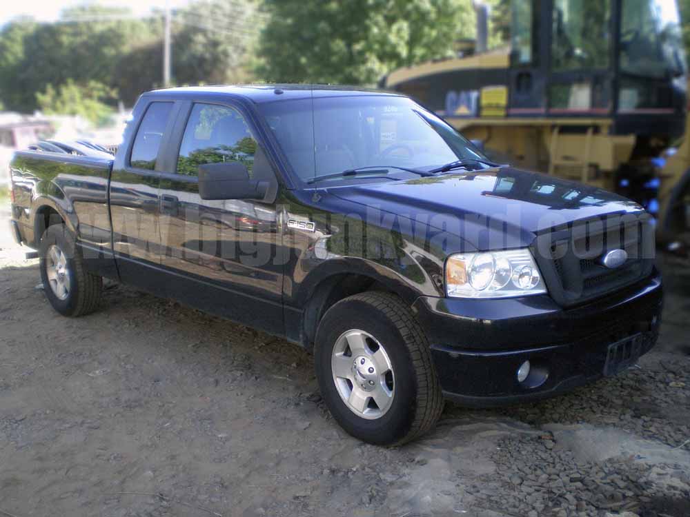 Parting Out 2007 Ford F150 XL 4Dr RWD Extended Cab L-59