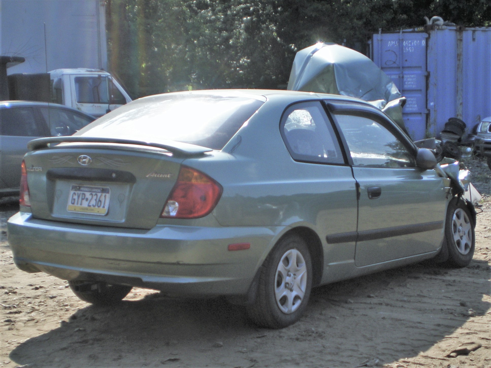 Parting Out 2003 Hyundai Accent Hatchback L-52