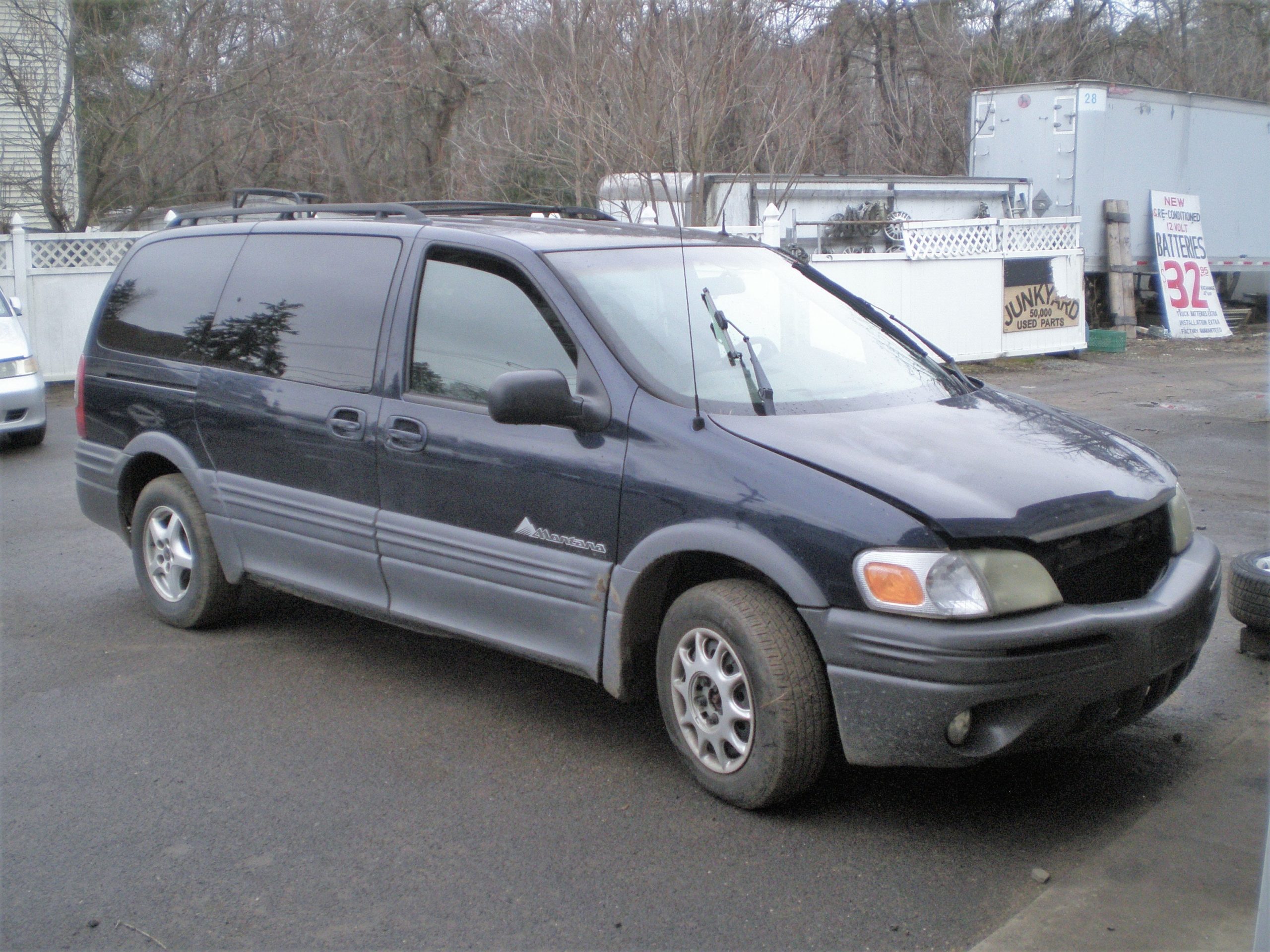 Parting Out 2002 Pontiac Montana FWD Extended Van M-12