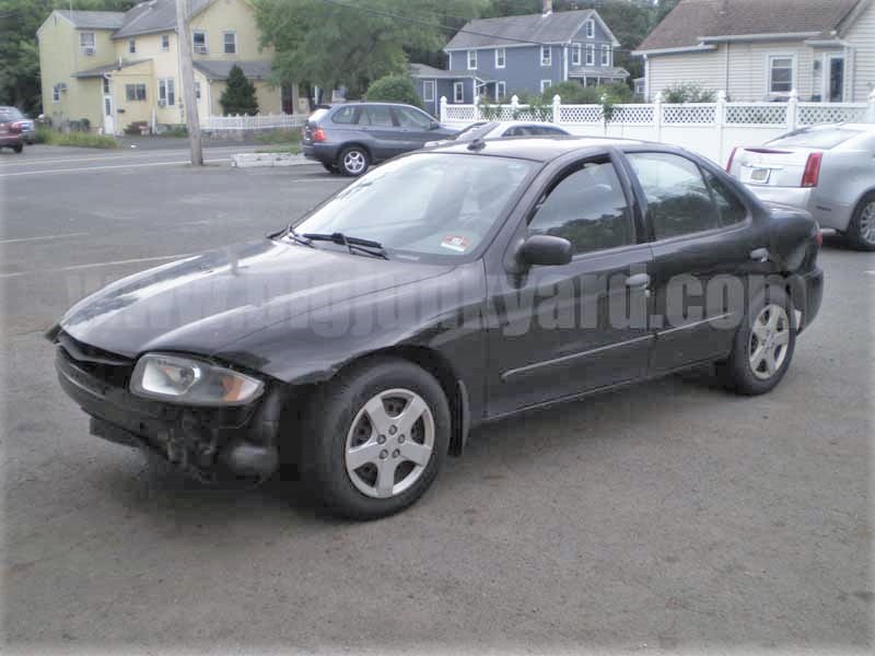 Parting Out 2005 Chevy Cavalier LS Sedan M-33