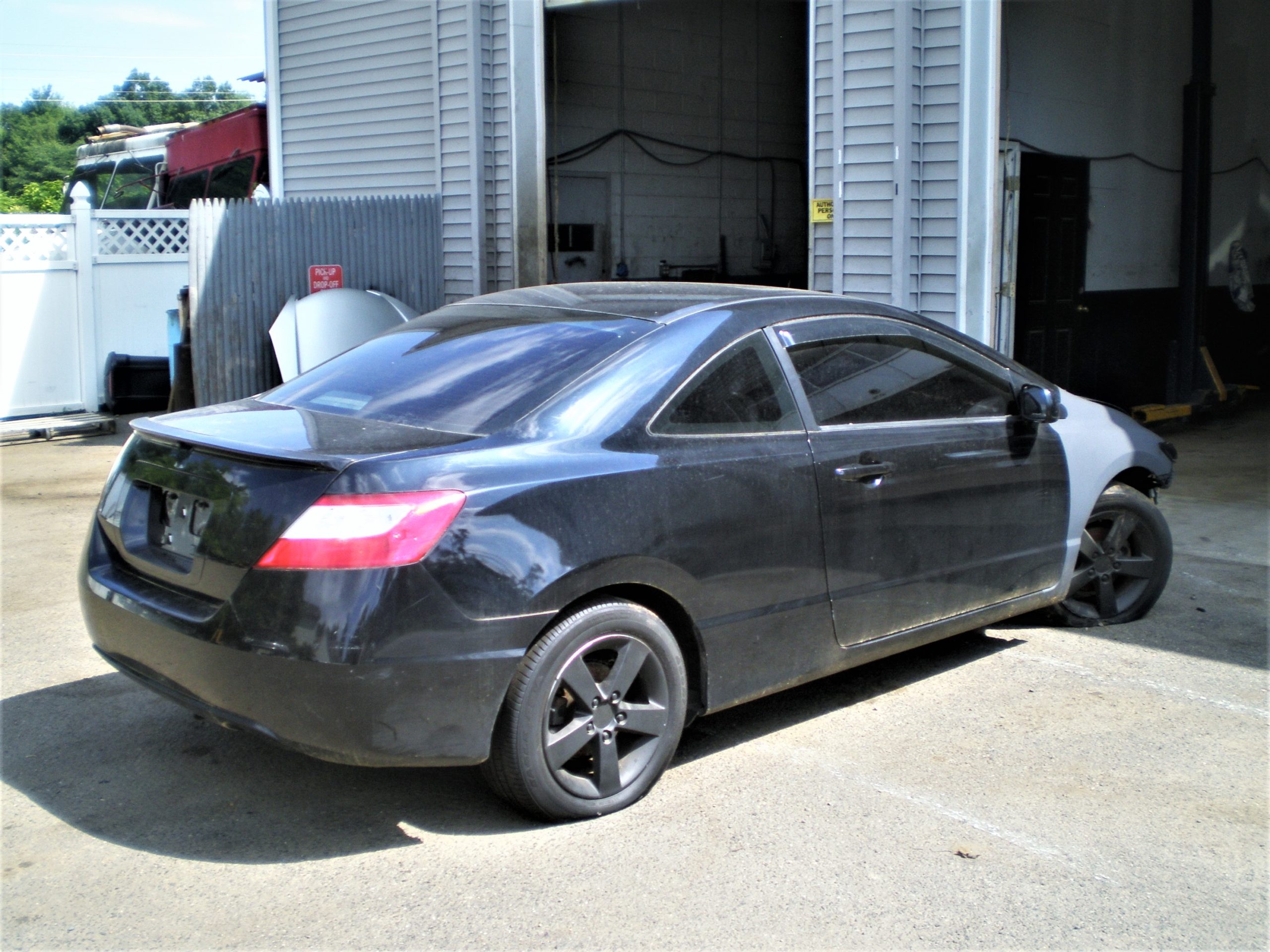 Parting Out 2008 Honda Civic EX-L Coupe M-35