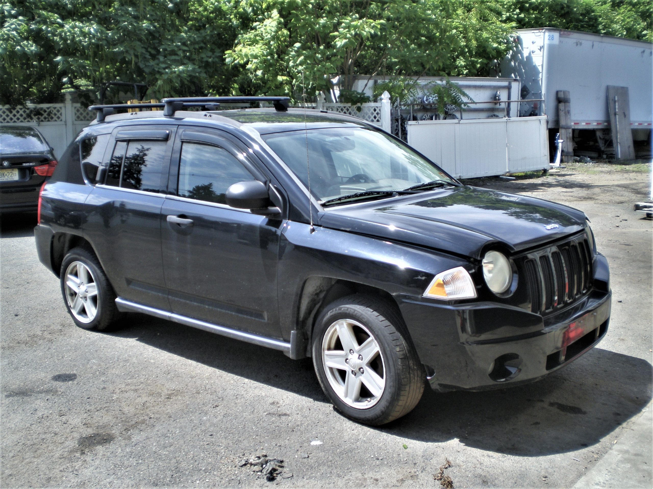 Parting Out 2007 Jeep Compass Sport 4WD M-41