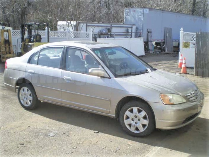 Parting Out 2001 Honda Civic EX Sedan N-11