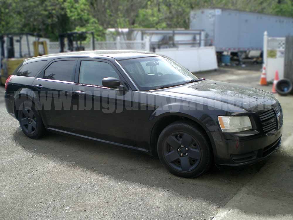 Parting Out 2008 Dodge Magnum RWD Wagon N-17