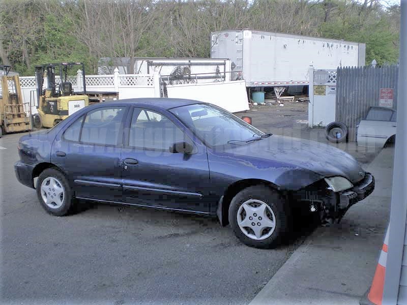 Parting Out 2002 Chevy Cavalier Sedan N-14