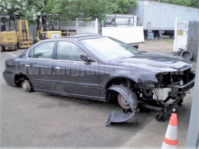 Parting Out 2003 Acura TL Sedan 3.2L AT N-19