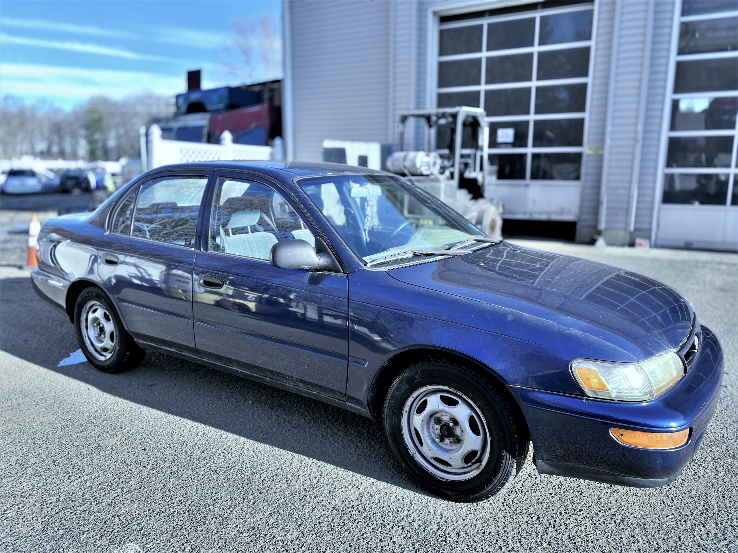 Parting Out 1996 Toyota Corolla Sedan N-65