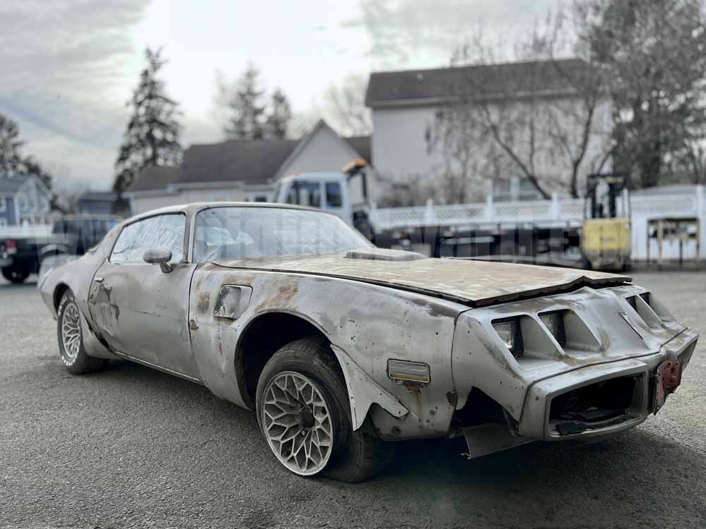 Parting Out 1979 Pontiac Trans Am V8 403 AT O-40