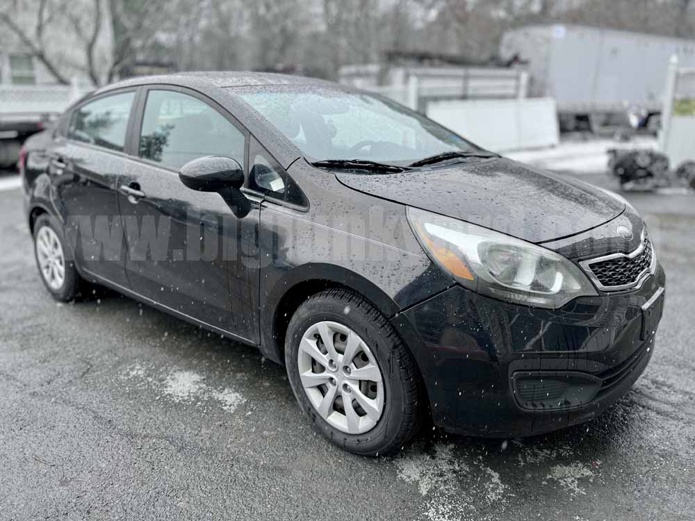 Parting Out 2013 Kia Rio EX Sedan O-41