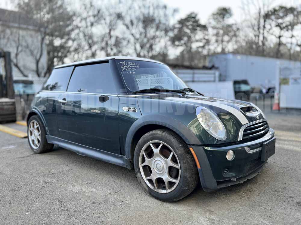 Parting Out 2004 Mini Cooper Supercharged FWD Hatchback O-46