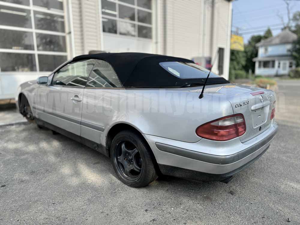 Parting Out 1999 Mercedes CLK320 RWD Convertible O-75