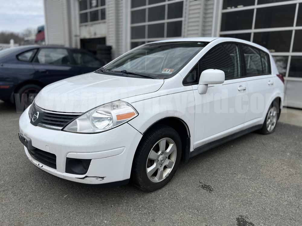 Parting Out 2009 Nissan Versa SL Hatchback P-52