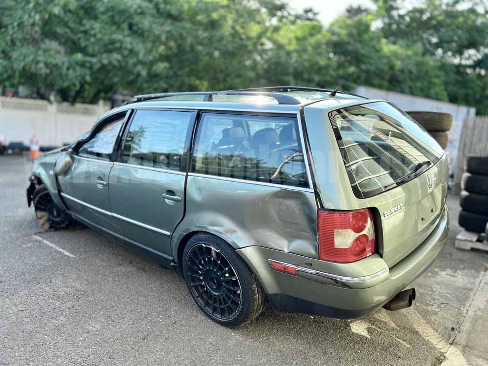 Parting Out 2001 Volkswagen Passat GLS FWD Wagon P-76