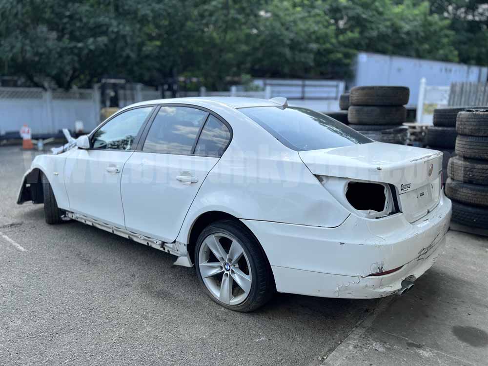 Parting Out 2008 BMW 528xi AWD Sedan P-80