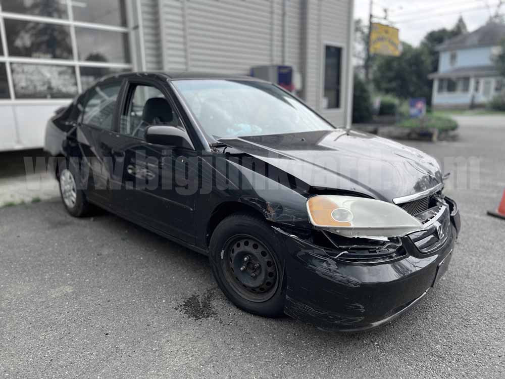 Parting Out 2003 Honda Civic LX Sedan P-149