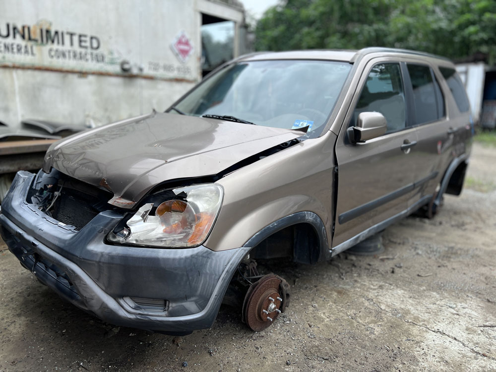 Parting Out 2002 Honda CR-V EX 4WD P-175