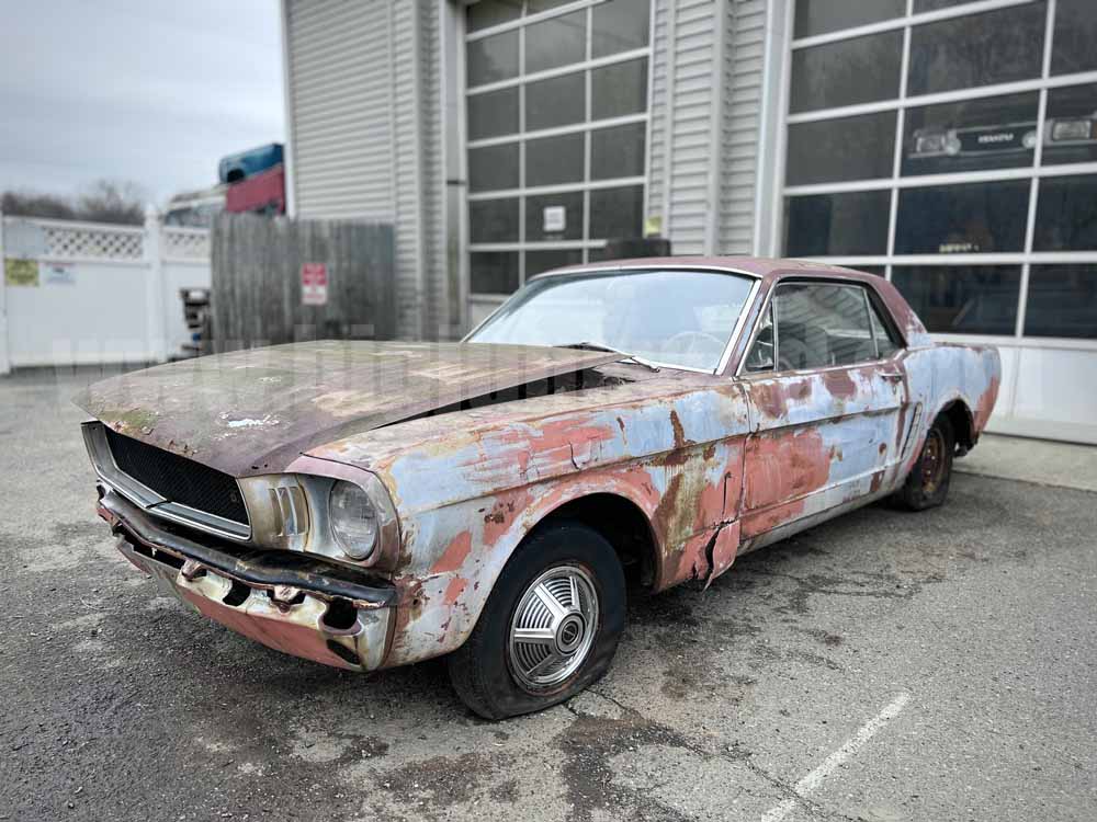 Parting Out 1965 Ford Mustang Coupe V6 3sp Q-49