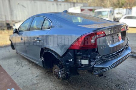 Parting Out 2016 VOLVO S60
