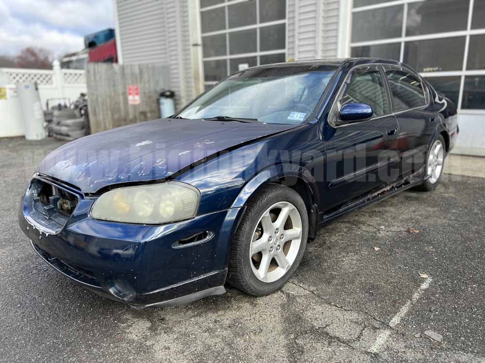 Parting Out 2002 Nissan Maxima Sedan Q-99
