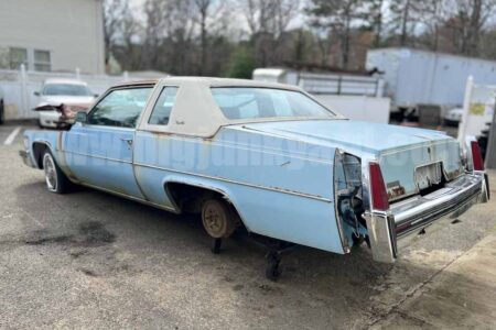 Parting Out 1977 CADILLAC DEVILLE