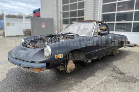 Parting Out 1982 ALFA ROMEO 2000