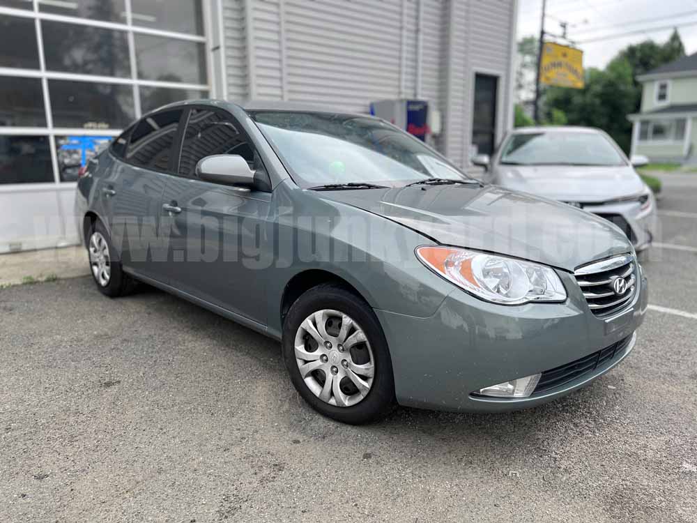 Parting Out 2010 Hyundai Elantra GLS Sedan Q-171