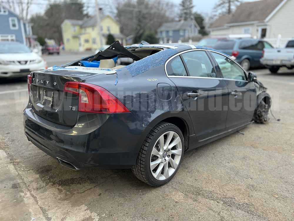Parting Out 2015 Volvo S60 T5 FWD Sedan Q-239