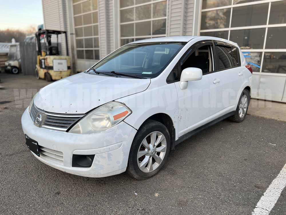 Parting Out 2008 Nissan Versa 1.8S Hatchback R-38