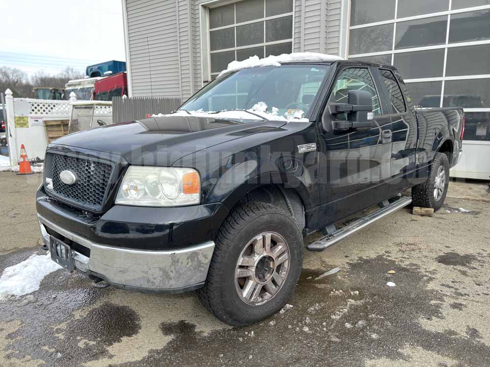 Parting Out 2006 Ford F150 XLT 4×4 R-40