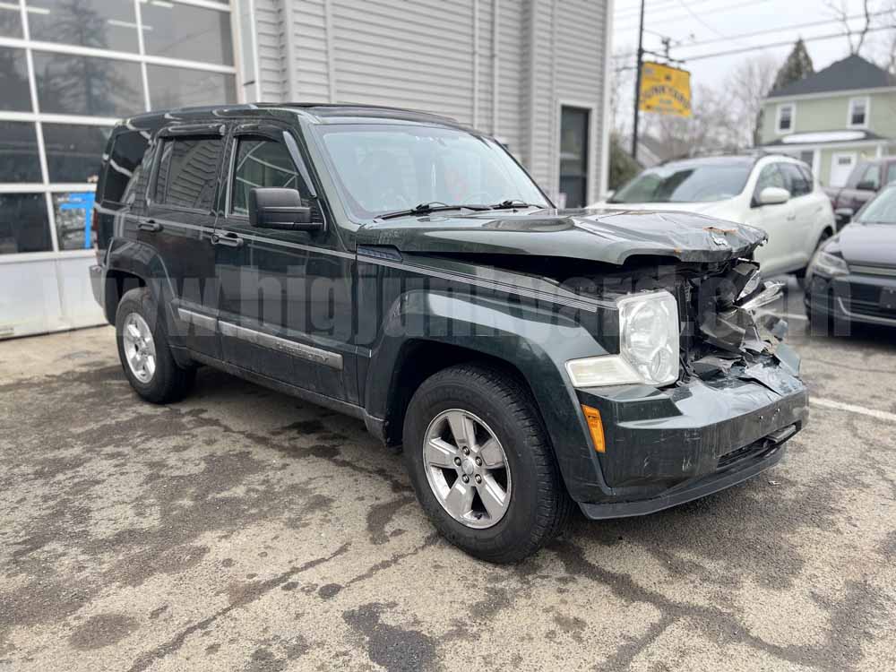 Parting Out 2010 Jeep Liberty Sport 4×4 R-49